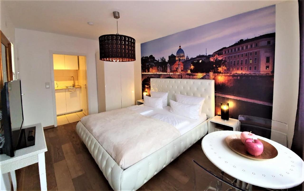 Studio Rome In Der Altstadt Apartment ไฟรบวร์กอิมไบรส์เกา ภายนอก รูปภาพ